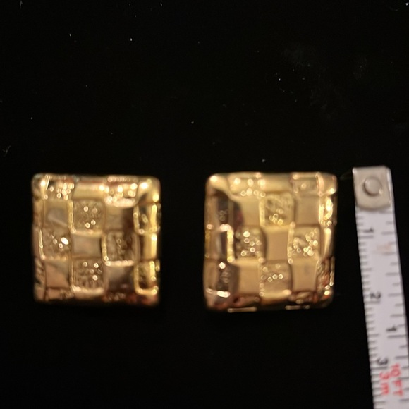 Gold Colored Square Earrings - Picture 16 of 17
